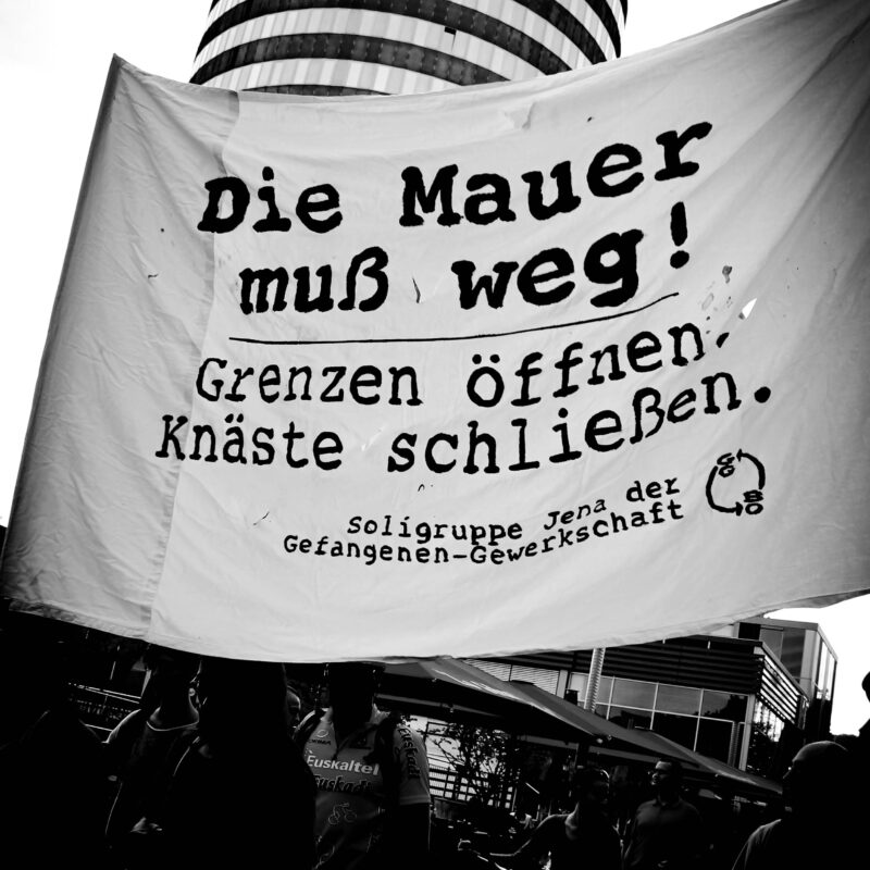 Die Mauer muss weg Bild
