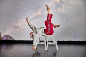 Autobiografisches Theaterstück WINTERKIND, Szene aus dem Stück mit Lykke Langer, © Kerstin Nussbaecher