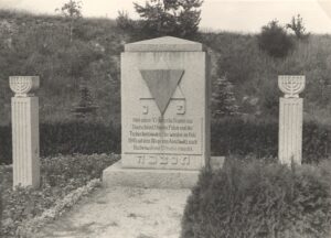 Gedenkstein in Salzenforst, 1949